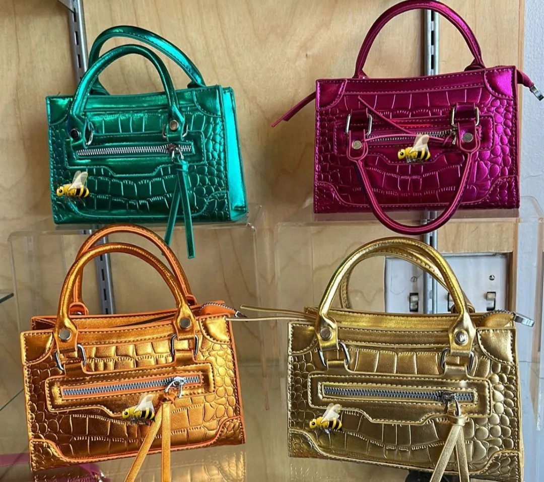 Mela Metallic Bag
