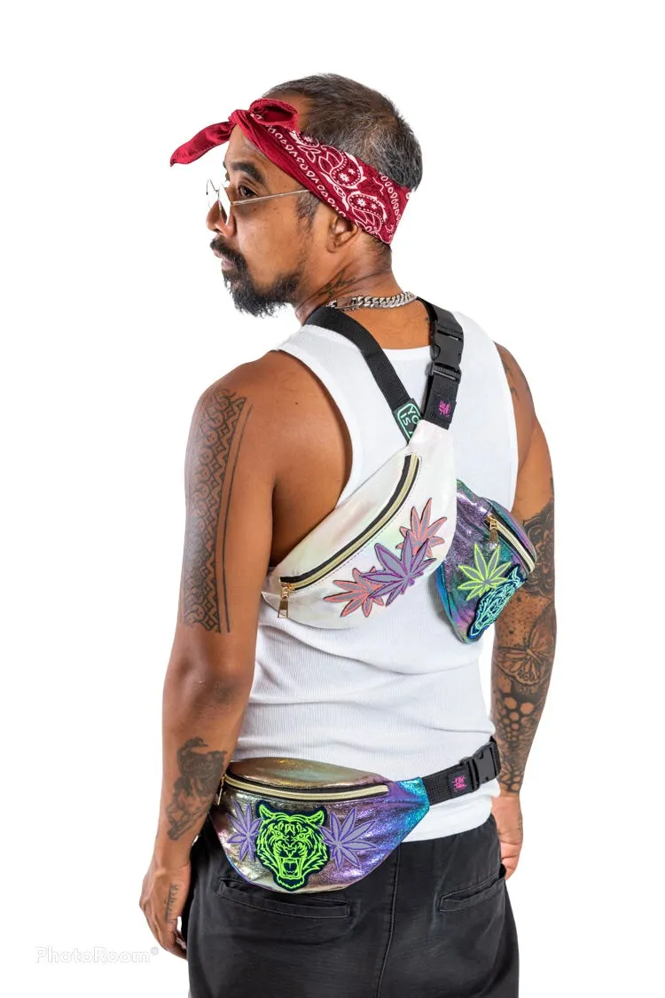 MYSTIC GAZE HIP BAG