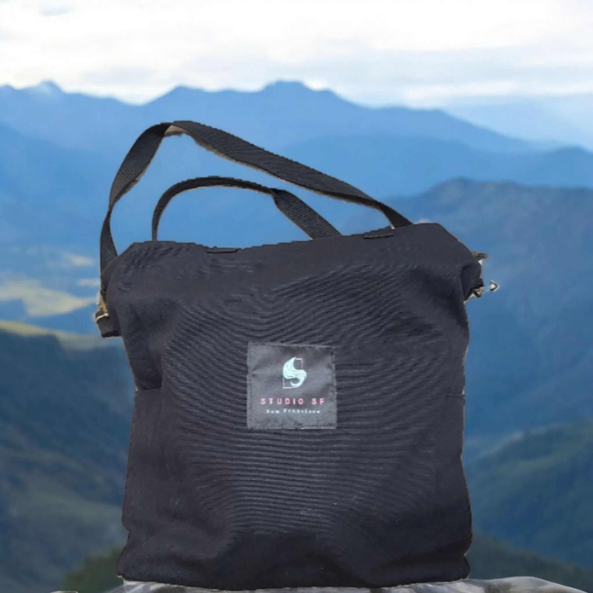 Studio Hair® Emergency Essentials Go Bag