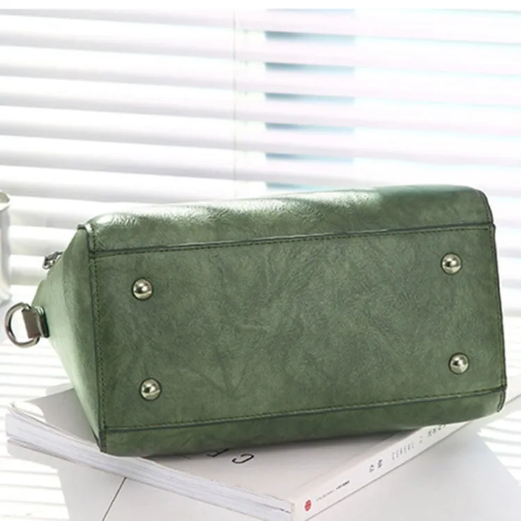 Vintage PU Leather Ladies HandBags Women Messenger Bags Totes Tassel Designer Crossbody Shoulder Bag Boston Hand Bags(Wine Red)